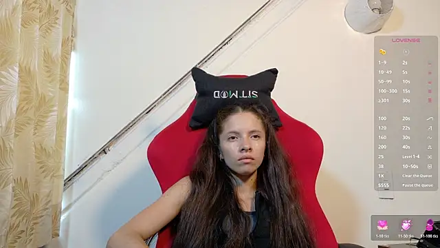 sweetdam12 online show from May 4, 8:23 pm