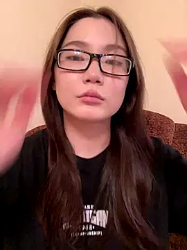 Snapshot of Milka23 chatting on September 12, 2:13 pm Milka23 online show from September 12, 2:13 pm