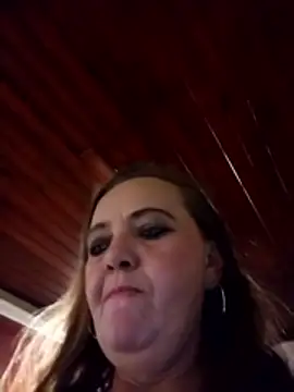 Kimmyb777 online show from May 26, 6:29 pm