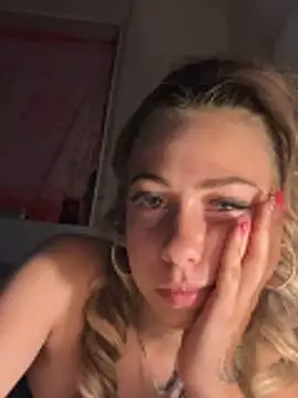 Katherinabby33 online show from May 24, 7:24 pm