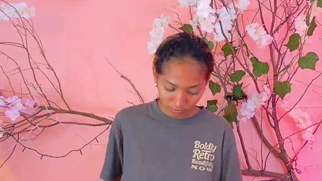 Charlotte Love10 online show from March 31, 11:43 am