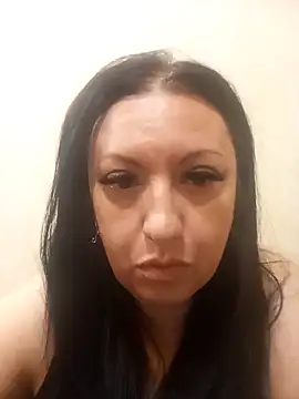 Veronica-Celie online show from April 5, 6:29 pm