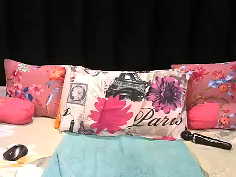 Pearl 00 online show from June 5, 6:52 am