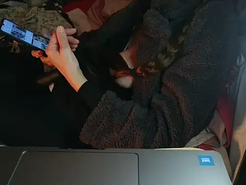 VeneRed online show from February 7, 9:07 pm