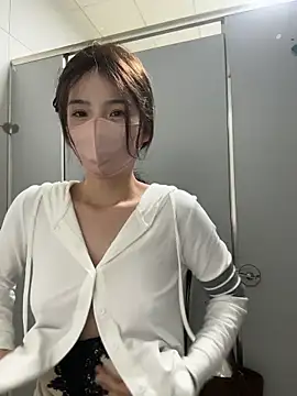 GouGou-111 online show from April 27, 1:52 pm