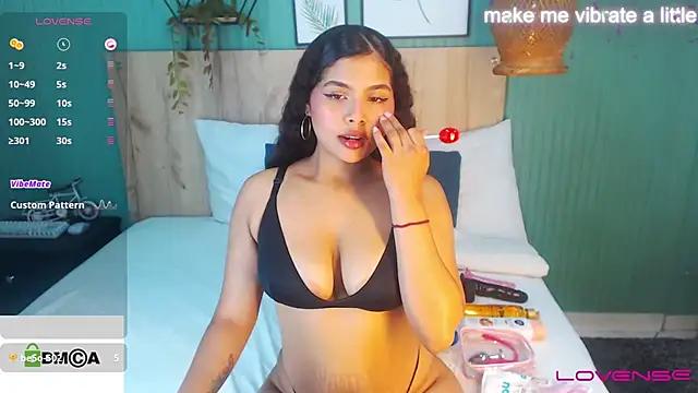 ashly collin9 online show from September 13, 2:03 pm