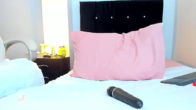 kathyajhonss online show from June 23, 3:26 am