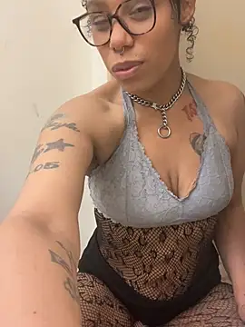 Princess Desirae online show from May 19, 6:09 am