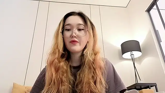 Jennatyan online show from March 25, 7:44 am