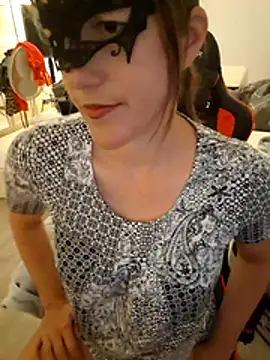 SexyLayla1 online show from May 20, 5:59 am