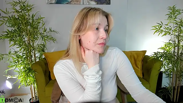Colleen Blake online show from May 24, 5:23 pm