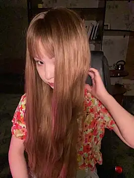 lalallalalaa- online show from March 6, 12:11 pm