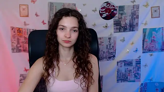  SusieSu  online show from May 6, 12:09 pm