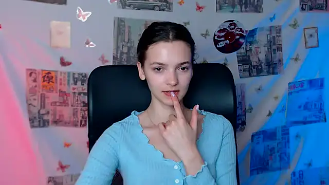  SusieSu  online show from May 13, 12:22 pm
