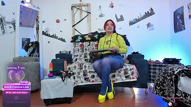 keila j online show from May 6, 10:08 am