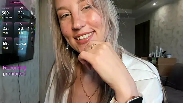 lady Nati online show from May 18, 12:55 pm