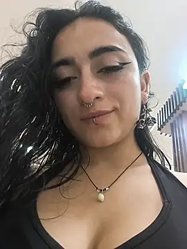 Lila Desiree online show from May 18, 11:33 pm