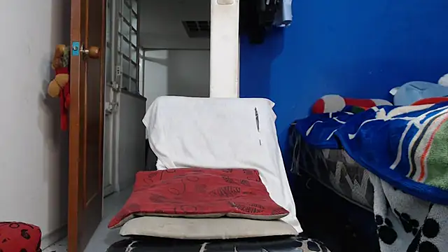 ethasteban27 online show from February 18, 10:36 am