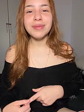 AgnesCampp online show from October 7, 10:03 pm