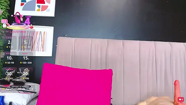 Michelle busty online show from September 24, 5:06 am