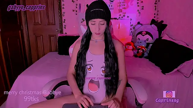 gabyye capprins online show from December 22, 12:36 am