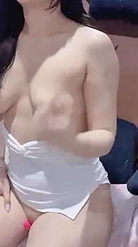 nenechuchu online show from October 7, 6:51 am