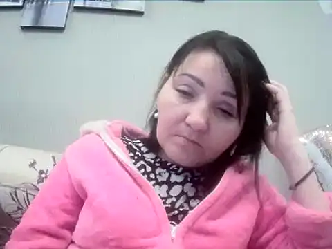ClaireSunset online show from May 14, 5:52 pm
