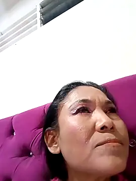 Tifanny Love33 online show from March 28, 12:33 am