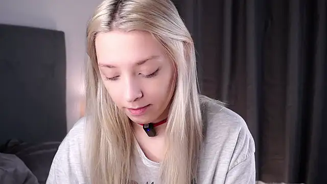 EngelFugler online show from September 12, 11:07 am