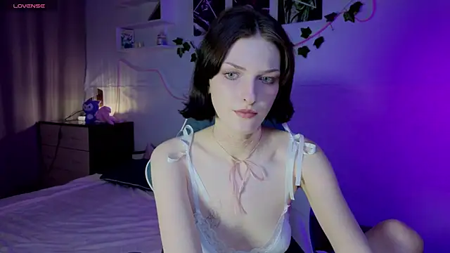 Sweet Paradox online show from September 18, 11:36 pm