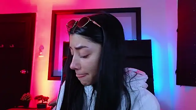 Elisa Soul online show from November 18, 1:01 pm