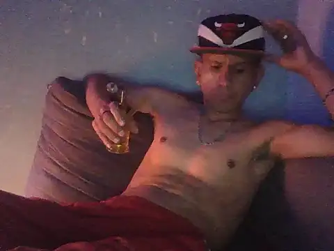 oiram27 online show from December 19, 7:06 pm