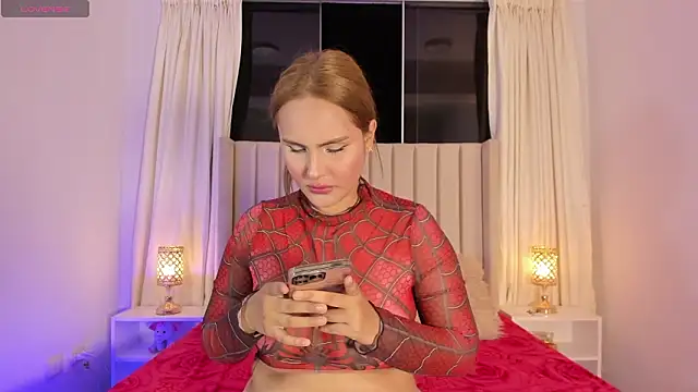 Aliison Smith online show from March 5, 3:57 am