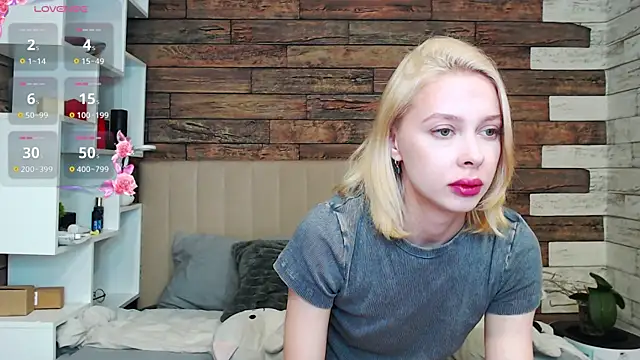 White Lioness online show from April 4, 5:23 pm