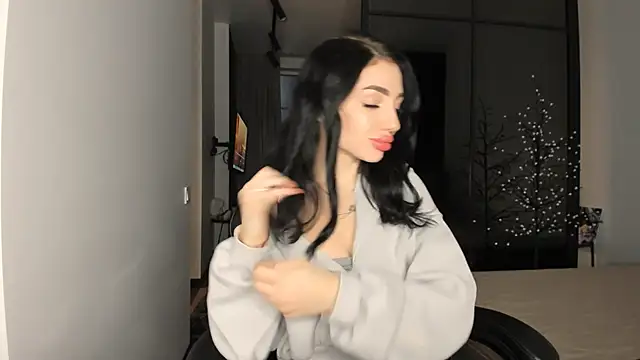 NancyLovee  online show from November 27, 2:31 pm