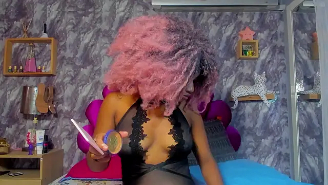 EMMAPARISS online show from March 30, 12:05 pm