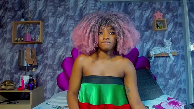 EMMAPARISS online show from February 3, 11:59 am