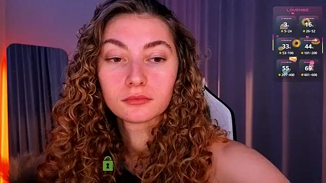 lady curls online show from November 4, 11:10 pm