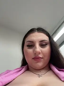 KarinaCelinne online show from February 13, 2:40 pm