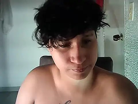 Im Milan Rs online show from November 17, 1:28 am