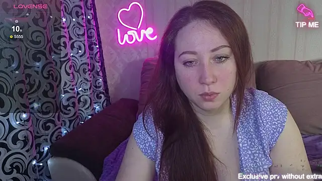 KellyCrystall online show from March 22, 4:07 am