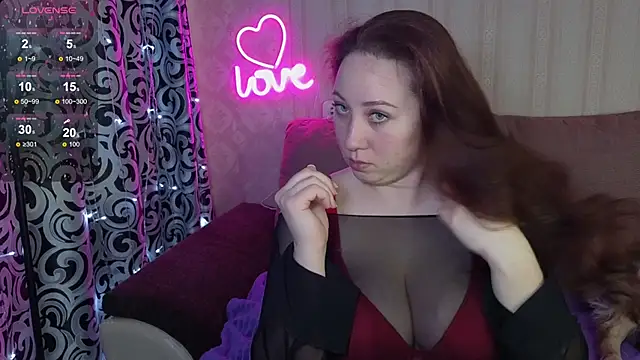 KellyCrystall online show from March 27, 8:59 am