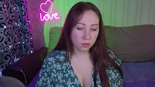 KellyCrystall online show from March 26, 7:21 am