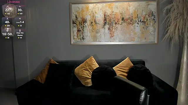 ValeriaRoldanX online show from May 4, 12:09 pm