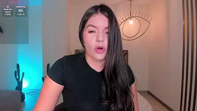 ValeriaRoldanX online show from May 23, 11:52 am
