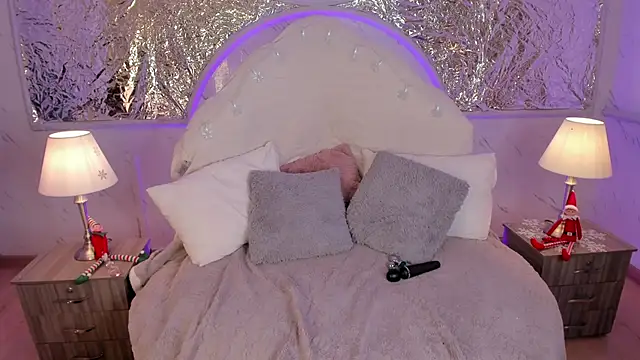 Miamontoya online show from December 19, 2:42 pm