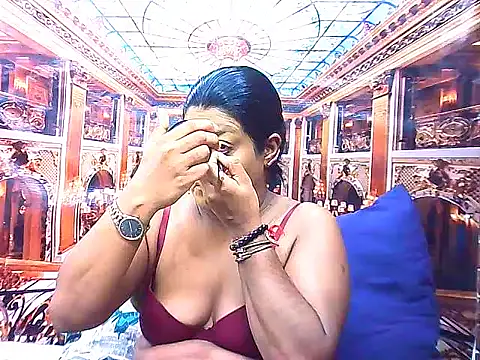 indianCherryPie online show from December 22, 6:38 am