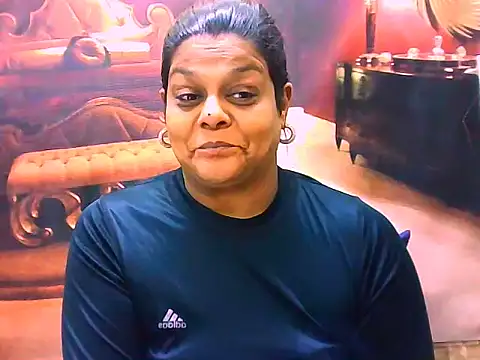 indianCherryPie online show from May 19, 5:14 am