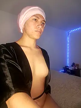 giuliana andrade online show from October 11, 1:43 am