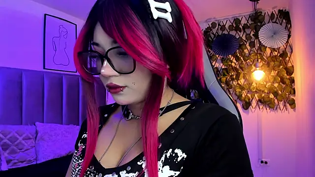 Kitty Gang online show from March 21, 12:37 am